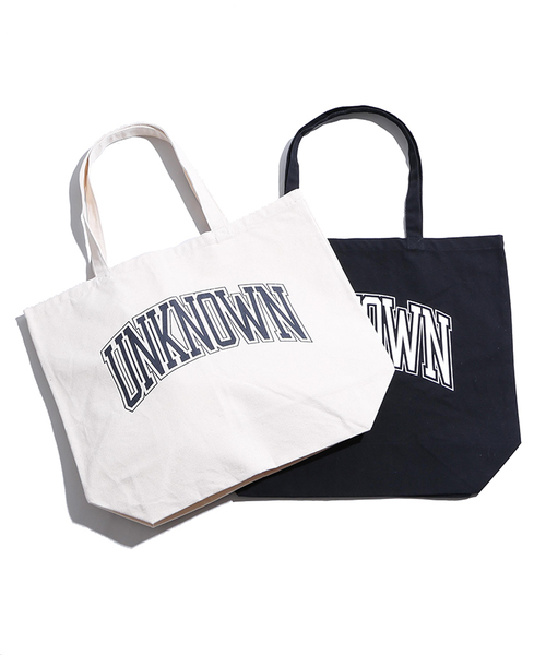 WEGO（ウィゴー）の「WEGO/アーチロゴトートバッグ（トートバッグ・メンズ・ホワイト/ブラック・FREE）」の11枚目の写真