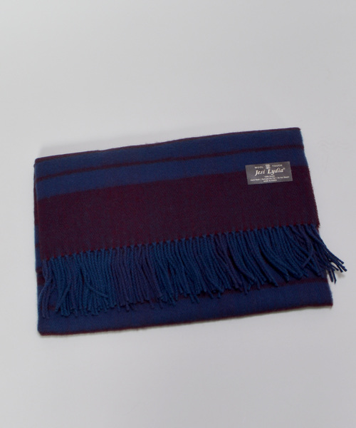 archives（アルシーヴ）の「大判チェックストール（ストール/ショール・レディース・ブラック/ベージュ/グリーン/ネイビー/ダークブルー/ピンク/レッド/ブルー/ワイン/モスグリーン・MEDIUM）」の6枚目の写真