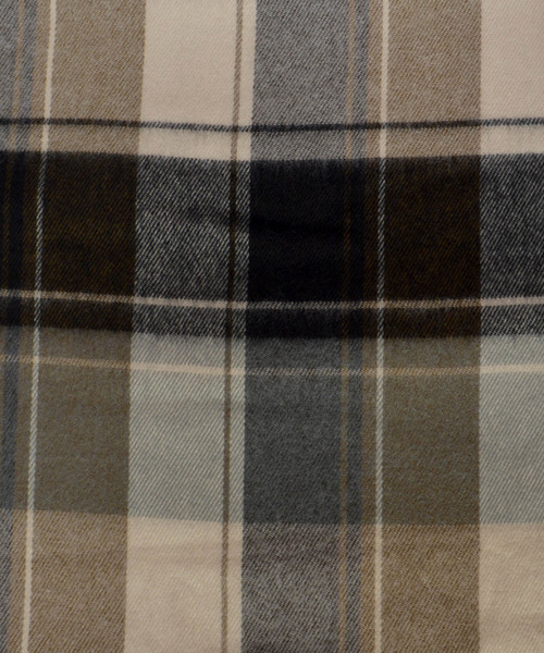archives（アルシーヴ）の「大判チェックストール（ストール/ショール・レディース・ブラック/ベージュ/グリーン/ネイビー/ダークブルー/ピンク/レッド/ブルー/ワイン/モスグリーン・MEDIUM）」の18枚目の写真
