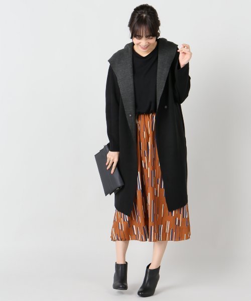 ivory court（アイボリーコート）の「リバーシブルセッケツコーディガン◆（カーディガン/ボレロ・レディース・ベージュ/ネイビー/ブラック・FREE）」の4枚目の写真