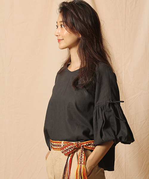 niko and...（ニコアンド）の「袖リボンブラウス（シャツ/ブラウス・レディース・ベージュ/オレンジ/チャコール・LARGE/MEDIUM）」の2枚目の写真