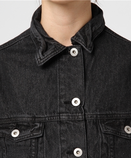 VENCEEXCHANGE（ヴァンスエクスチェンジ）の「10オンスゆるGジャン       （デニムジャケット・レディース・ブラック/ブルー・MEDIUM）」の5枚目の写真