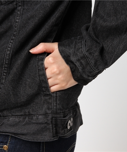 VENCEEXCHANGE（ヴァンスエクスチェンジ）の「10オンスゆるGジャン       （デニムジャケット・レディース・ブラック/ブルー・MEDIUM）」の3枚目の写真