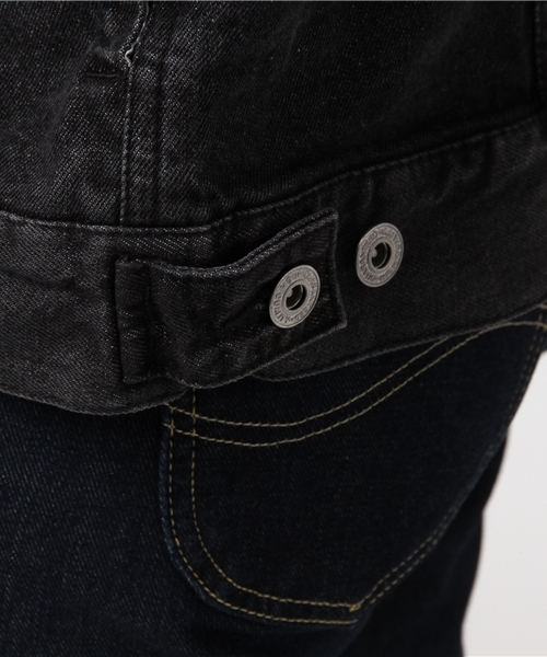 VENCEEXCHANGE（ヴァンスエクスチェンジ）の「10オンスゆるGジャン       （デニムジャケット・レディース・ブラック/ブルー・MEDIUM）」の4枚目の写真