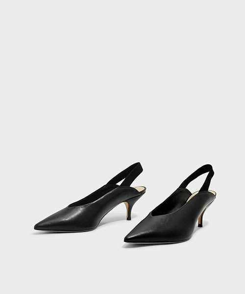 CHARLES & KEITH(チャールズ & キース)の「スリングバックブイパンプス / SLING BACK V PUMPS(パンプス・レディース・オフホワイト/レンガ/ブラック/バーガンディー・22.5cm/23.5cm/25cm/23cm/24.5cm/25.5cm)」の12枚目の写真