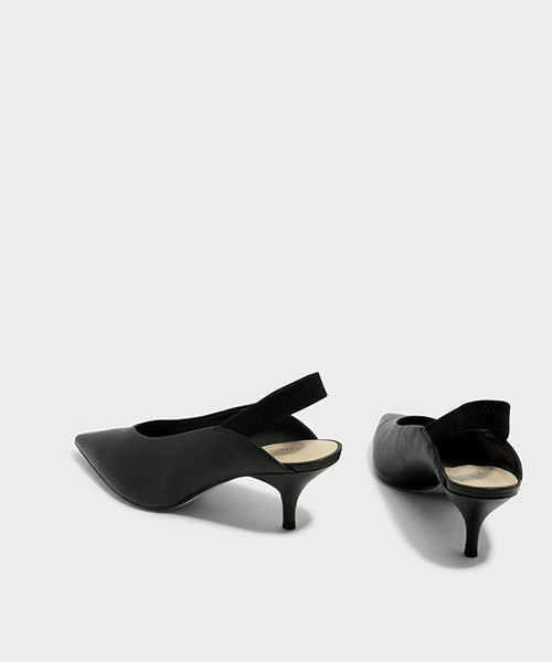 CHARLES & KEITH(チャールズ & キース)の「スリングバックブイパンプス / SLING BACK V PUMPS(パンプス・レディース・オフホワイト/レンガ/ブラック/バーガンディー・22.5cm/23.5cm/25cm/23cm/24.5cm/25.5cm)」の13枚目の写真