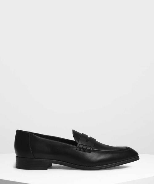 CHARLES & KEITH(チャールズ & キース)の「クラシック ペニーローファー / Classic Penny Loafers(ローファー・レディース・ブラック/スモークピンク/ブラック系その他2・22.5cm/23cm/23.5cm/24.5cm/25cm)」の2枚目の写真