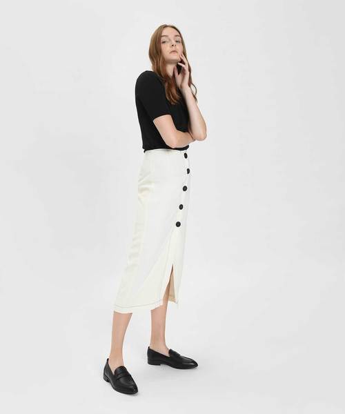 CHARLES & KEITH(チャールズ & キース)の「クラシック ペニーローファー / Classic Penny Loafers(ローファー・レディース・ブラック/スモークピンク/ブラック系その他2・22.5cm/23cm/23.5cm/24.5cm/25cm)」の20枚目の写真