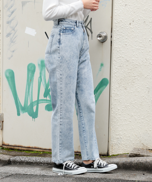 apres jour(アプレジュール)の「ケミカルハイウエストデニム【ZOZOTOWN限定アイテム】(デニムパンツ・レディース・ケミカルウォッシュ・SMALL/MEDIUM/LARGE)」の6枚目の写真