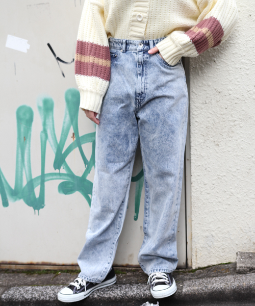 apres jour(アプレジュール)の「ケミカルハイウエストデニム【ZOZOTOWN限定アイテム】(デニムパンツ・レディース・ケミカルウォッシュ・SMALL/MEDIUM/LARGE)」の7枚目の写真