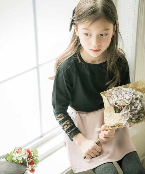 Catherine Cottage（キャサリンコテージ）の「ポイントレースカットソー（Tシャツ/カットソー・キッズ・ネイビー/グレー/ピンク/ライラック/ホワイト/ブラック・110/120/130/140）」の4枚目の写真