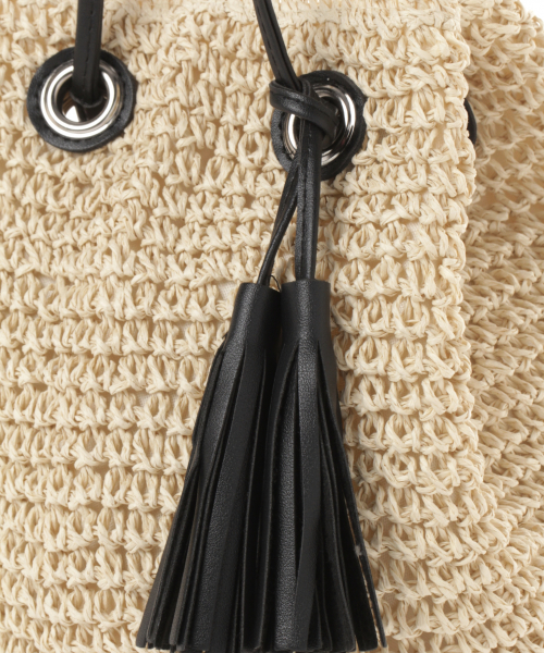 GLOBAL WORK（グローバルワーク）の「ペーパーキンチャクBAG/834669（ショルダーバッグ・レディース・ホワイト/チャコールグレー/ベージュ・FREE）」の8枚目の写真