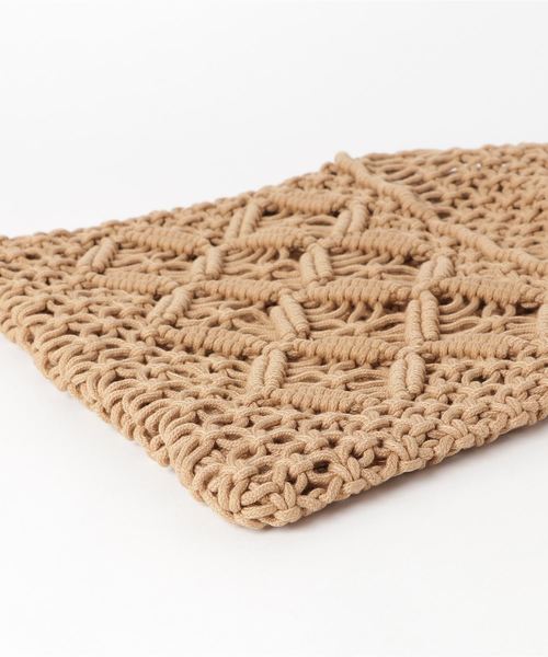 Cheek（チーク）の「ウッドハンドル編み込みBAG（ハンドバッグ・レディース・ホワイト/ベージュ・MEDIUM）」の4枚目の写真