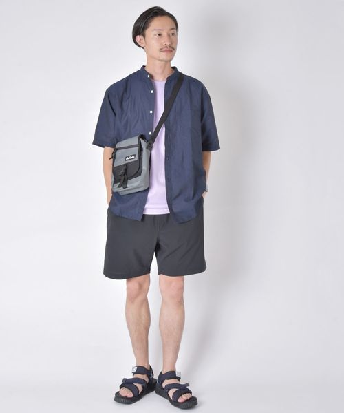 SHIPS JET BLUE(シップスジェットブルー)の「WILD THINGS×SHIPS JET BLUE: 別注 X-PAC ミニショルダーバッグ(ショルダーバッグ・メンズ・ブラック/チャコールグレー/オリーブ/パープル・ONE SIZE)」の11枚目の写真