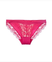 PEACH JOHN�i�s�[�`�E�W�����j�́u���R�̃p���e�B�i�V���[�c�j�v