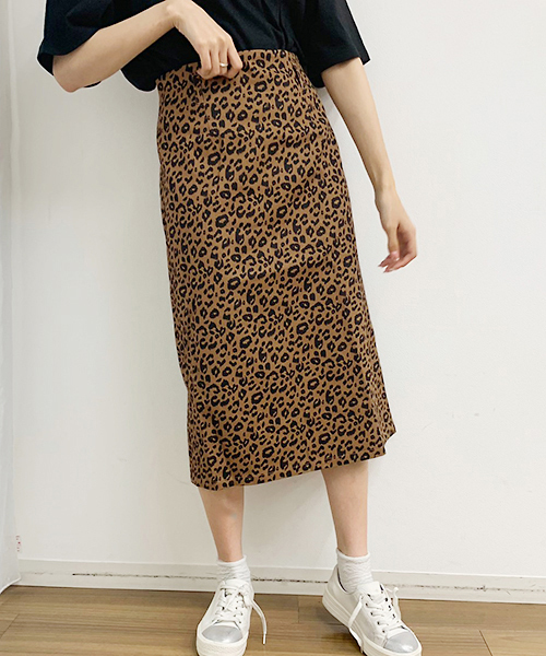 apres jour（アプレジュール）の「アソートナロースカート【ZOZOTOWN限定アイテム】2019（スカート・レディース・ベージュ/ライトベージュ/ライトブラウン・フリー）」の4枚目の写真