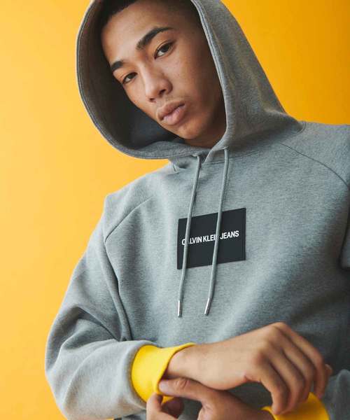Calvin Klein Jeans(カルヴァンクラインジーンズ)の「CK ボックス ロゴ パーカー(パーカー・メンズ・ブラック/グレー/ブルー系その他・S/M/L/XL)」の10枚目の写真