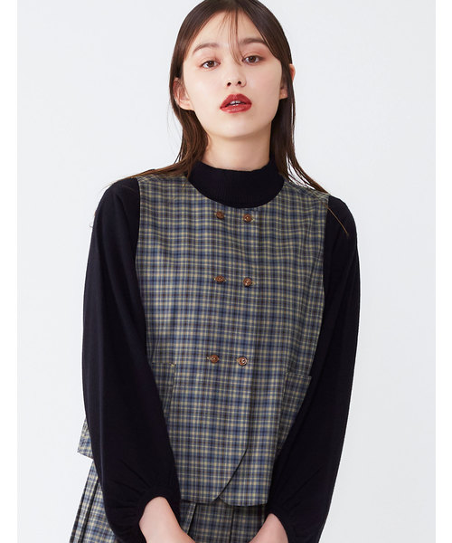 POU DOU DOU（プードゥドゥ）の「エステルレーヨンダブル釦ベスト（ベスト・レディース・レッド/キャメル/ブルー/ブラック・3）」の13枚目の写真