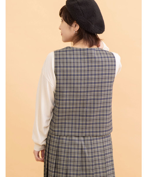 POU DOU DOU（プードゥドゥ）の「エステルレーヨンダブル釦ベスト（ベスト・レディース・レッド/キャメル/ブルー/ブラック・3）」の19枚目の写真