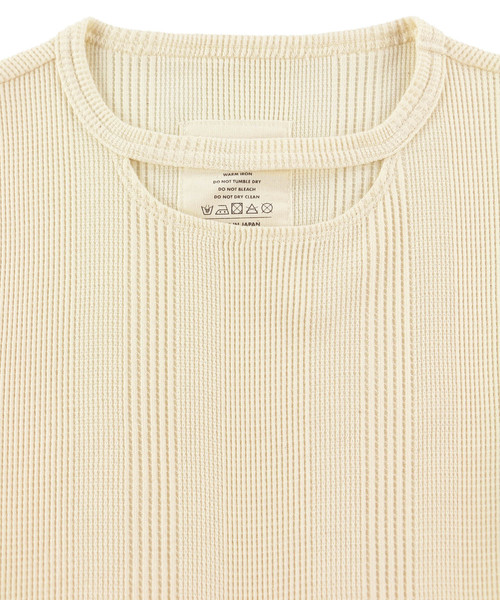 ALEXIA STAM（アリシアスタン）の「Cut Out Neck Waffle Top/カットアウトネックワッフルトップ（Tシャツ/カットソー・レディース・ブラック/グレー/アイボリー・FREE）」の22枚目の写真