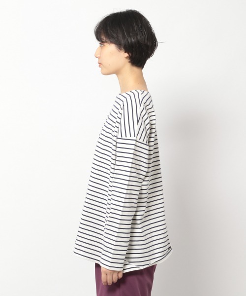 PAGEBOY（ページボーイ）の「ボーダーBIGプルオーバー（Tシャツ/カットソー・レディース・ホワイト×ブラック/ホワイト×ネイビー/ベージュ・FREE）」の10枚目の写真