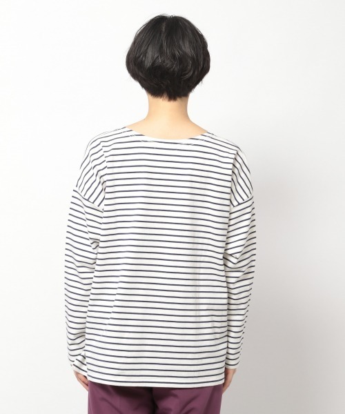 PAGEBOY（ページボーイ）の「ボーダーBIGプルオーバー（Tシャツ/カットソー・レディース・ホワイト×ブラック/ホワイト×ネイビー/ベージュ・FREE）」の11枚目の写真