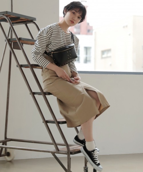 PAGEBOY（ページボーイ）の「ボーダーBIGプルオーバー（Tシャツ/カットソー・レディース・ホワイト×ブラック/ホワイト×ネイビー/ベージュ・FREE）」の5枚目の写真