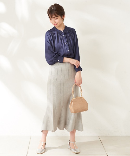 natural couture（ナチュラルクチュール）の「【WEB限定】とろみサテンパール釦ブラウス（シャツ/ブラウス・レディース・ベージュ/ネイビー/アイボリー/ライトグレー/その他1/その他2・FREE）」の13枚目の写真