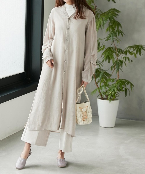 KOBE LETTUCE（コウベレタス）の「タック袖楊柳シアーロングシャツ（シャツワンピース・レディース・ピンク系その他/ライトグレー/ベージュ系その他・FREE）」の2枚目の写真