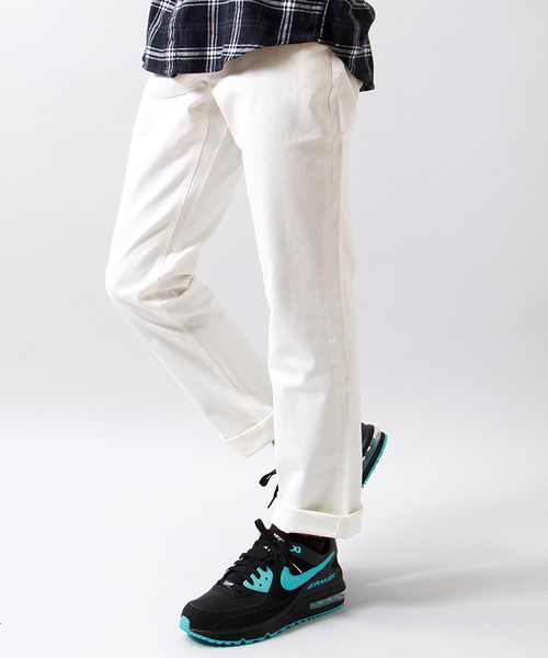 WEGO（ウィゴー）の「WEGO/スリムテーパードチノパンツ（その他パンツ・メンズ・グレー/ベージュ/ホワイト/ブラック・LARGE/MEDIUM）」の2枚目の写真