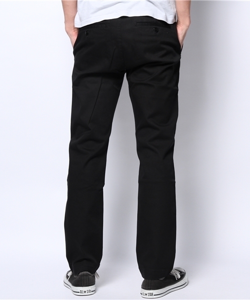 WEGO（ウィゴー）の「WEGO/スリムテーパードチノパンツ（その他パンツ・メンズ・グレー/ベージュ/ホワイト/ブラック・LARGE/MEDIUM）」の6枚目の写真