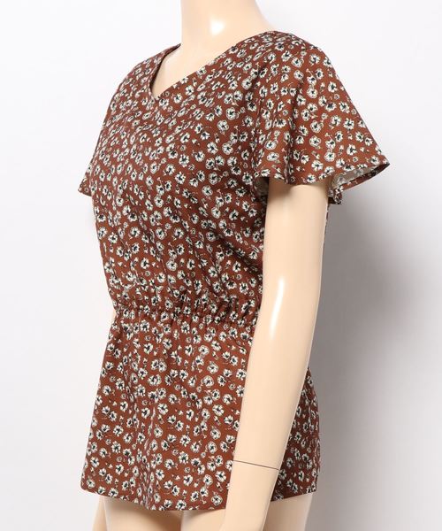 bijorie（ビジュリィ）の「【bijorie】パットつきフラワープリントのブラウス（ルームウェア/パジャマ・レディース・ブラウン/カーキ・ONESIZE）」の4枚目の写真