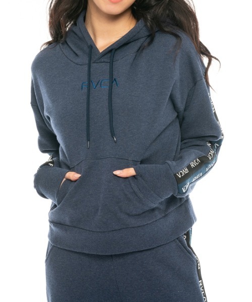 セール Rvca レディース 2tone Jacquard Hoodi パーカー 年秋冬モデル ルーカ プルオーバー 袖ラインテープ パーカー Rvca ルーカ のファッション通販 Zozotown