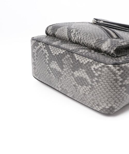 ENVYM（アンビー）の「ステッチショルダーBAG（ショルダーバッグ