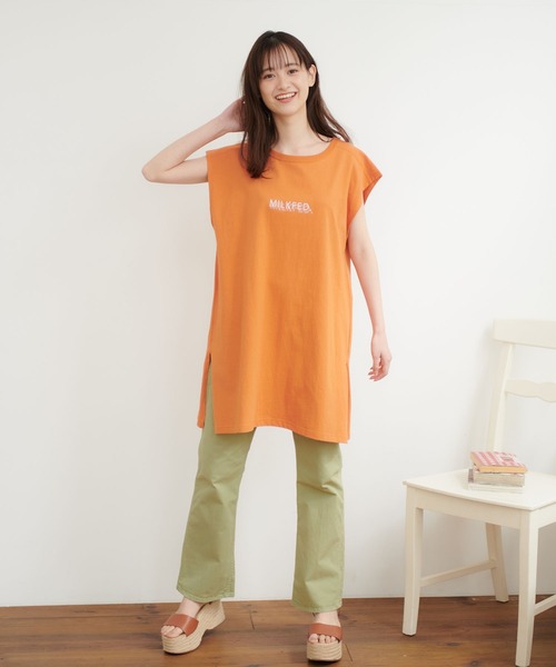 MILKFED.（ミルクフェド）の「BIG TANK TOP（Tシャツ/カットソー・レディース・ホワイト/チャコールグレー/オレンジ・ONE SIZE）」の14枚目の写真
