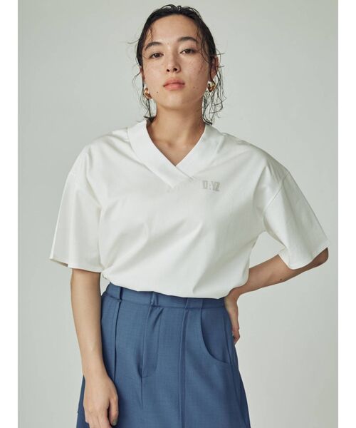 THE DAYZ TOKYO（ザデイズトーキョー）の「【THE DAYZ TOKYO】VネックドロップTシャツ（Tシャツ/カットソー・レディース・オフホワイト/ブラック/ミント・FREE）」の2枚目の写真
