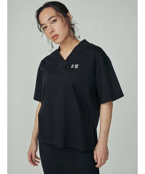 THE DAYZ TOKYO（ザデイズトーキョー）の「【THE DAYZ TOKYO】VネックドロップTシャツ（Tシャツ/カットソー・レディース・オフホワイト/ブラック/ミント・FREE）」の3枚目の写真