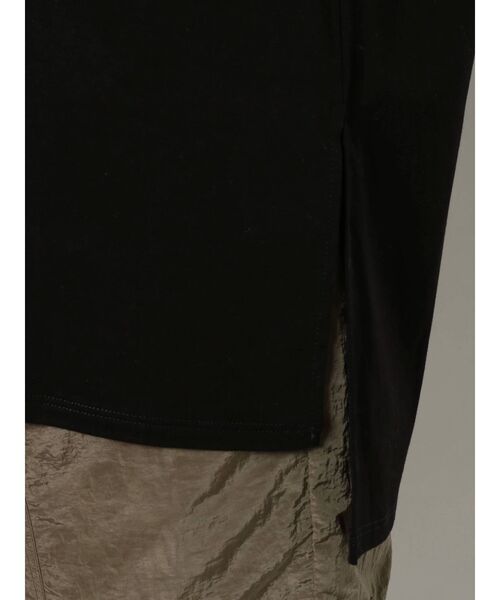 THE DAYZ TOKYO（ザデイズトーキョー）の「【THE DAYZ TOKYO】VネックドロップTシャツ（Tシャツ/カットソー・レディース・オフホワイト/ブラック/ミント・FREE）」の21枚目の写真