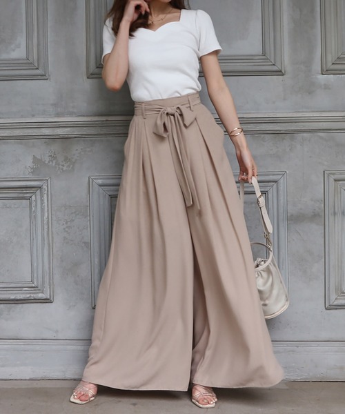 ROYAL PARTY（ロイヤルパーティー）の「フレアワイドパンツ（その他パンツ・レディース・ブラック/ベージュ/グリーン/マルチ/オフホワイト/モカ/ドット・SMALL/MEDIUM）」の3枚目の写真