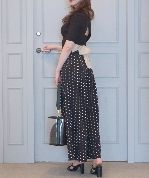 ROYAL PARTY（ロイヤルパーティー）の「フレアワイドパンツ（その他パンツ・レディース・ブラック/ベージュ/グリーン/マルチ/オフホワイト/モカ/ドット・SMALL/MEDIUM）」の10枚目の写真