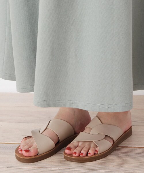 pink adobe（ピンクアドベ）の「◆【おでかけ相棒サンダル】クロスデザイン サンダル（サンダル・レディース・ブラック/ダークブラウン/アイボリー/ホワイト系その他7・35/45/25）」の10枚目の写真