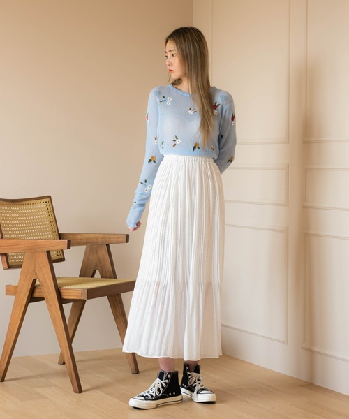 UNE MANSION（ユヌマンション）の「フラワー刺繍ニット（ニット/セーター・レディース・ブルー/グレー/アイボリー・FREE）」の17枚目の写真