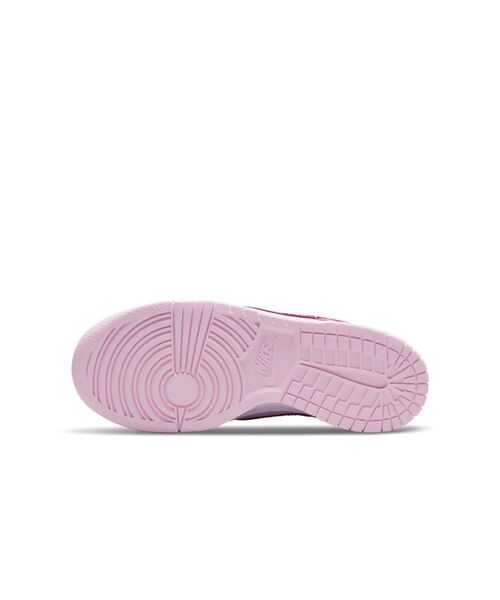 NIKE（ナイキ）の「ナイキ ダンク LOW ジュニアシューズ / Nike Dunk Low Big Kids' Shoes＜22.5-25cm 展開＞（スニーカー・キッズ・イエロー系その他/ホワイト/ピンク/ホワイト系その他2・23/24/25/22.5/24.5/23.5）」の21枚目の写真