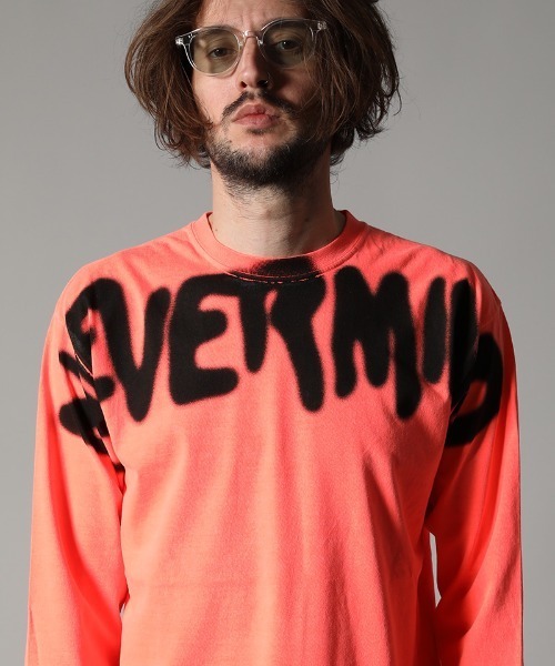 STUD MUFFIN（スタッドマフィン）の「mlt3388-ピグメントダイ6ozコットン天竺 グラフィティオーバープリント LS Tシャツ（Tシャツ/カットソー・メンズ・オレンジ/チャコールグレー・4/2/3）」の10枚目の写真