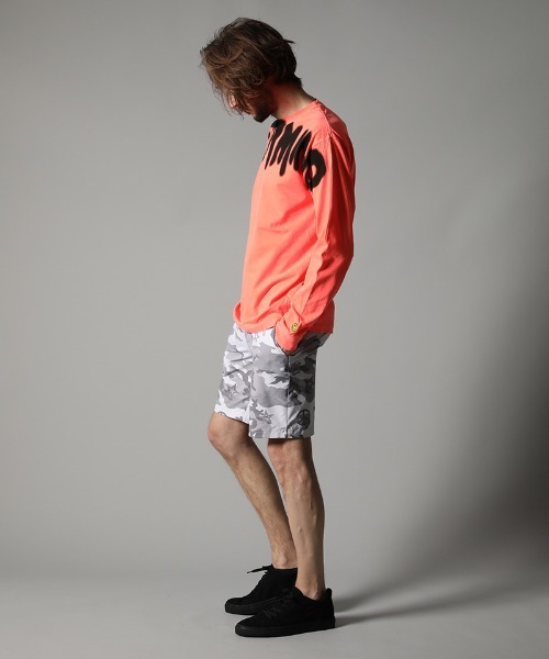 STUD MUFFIN（スタッドマフィン）の「mlt3388-ピグメントダイ6ozコットン天竺 グラフィティオーバープリント LS Tシャツ（Tシャツ/カットソー・メンズ・オレンジ/チャコールグレー・4/2/3）」の13枚目の写真