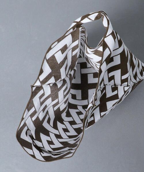 ROBERT FRASER（ロバートフレイザー）の「【別注】＜ROBERT FRASER (ロバート・フレイザー) ＞ハンカチ エコバッグ（バンダナ/スカーフ・メンズ・ネイビー/ダークブラウン・FREE）」の5枚目の写真