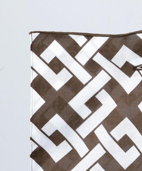 ROBERT FRASER（ロバートフレイザー）の「【別注】＜ROBERT FRASER (ロバート・フレイザー) ＞ハンカチ エコバッグ（バンダナ/スカーフ・メンズ・ネイビー/ダークブラウン・FREE）」の6枚目の写真