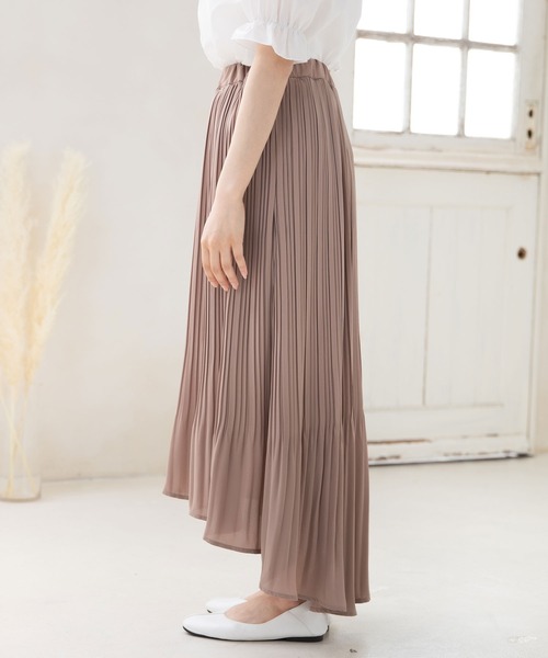 Newlyme（ニューリーミー）の「フィッシュテールケシプリーツスカート（スカート・レディース・ブラック/グレイッシュベージュ/レッド/アイボリー/ブルー・LARGE/MEDIUM）」の18枚目の写真