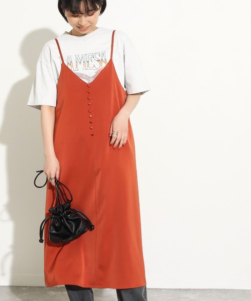 Factor=（ファクターイコール）の「前後2WAYサテンキャミワンピース（ワンピース・レディース・ブラック/ベージュ/オレンジ・FREE）」の3枚目の写真