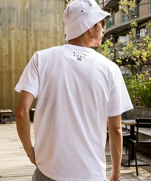 BILLABONG(ビラボン)の「BILLABONG メンズ 【RED WHITE COLLECTION】 UNITED LOGO Tシャツ 【2021年夏モデル】/ビラボン半袖Tシャツ(Tシャツ/カットソー・メンズ・ホワイト/ホワイト系その他/ブラック・X-LARGE/SMALL/LARGE/MEDIUM)」の19枚目の写真